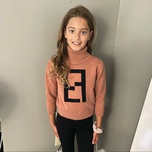 FENDI kids mauve & black FF logo turtleneck sweater size 6A